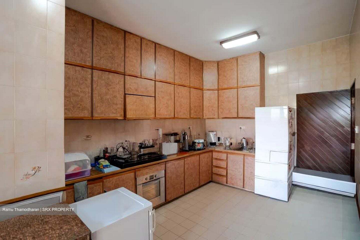 Richards Avenue (D19), Terrace #606967171